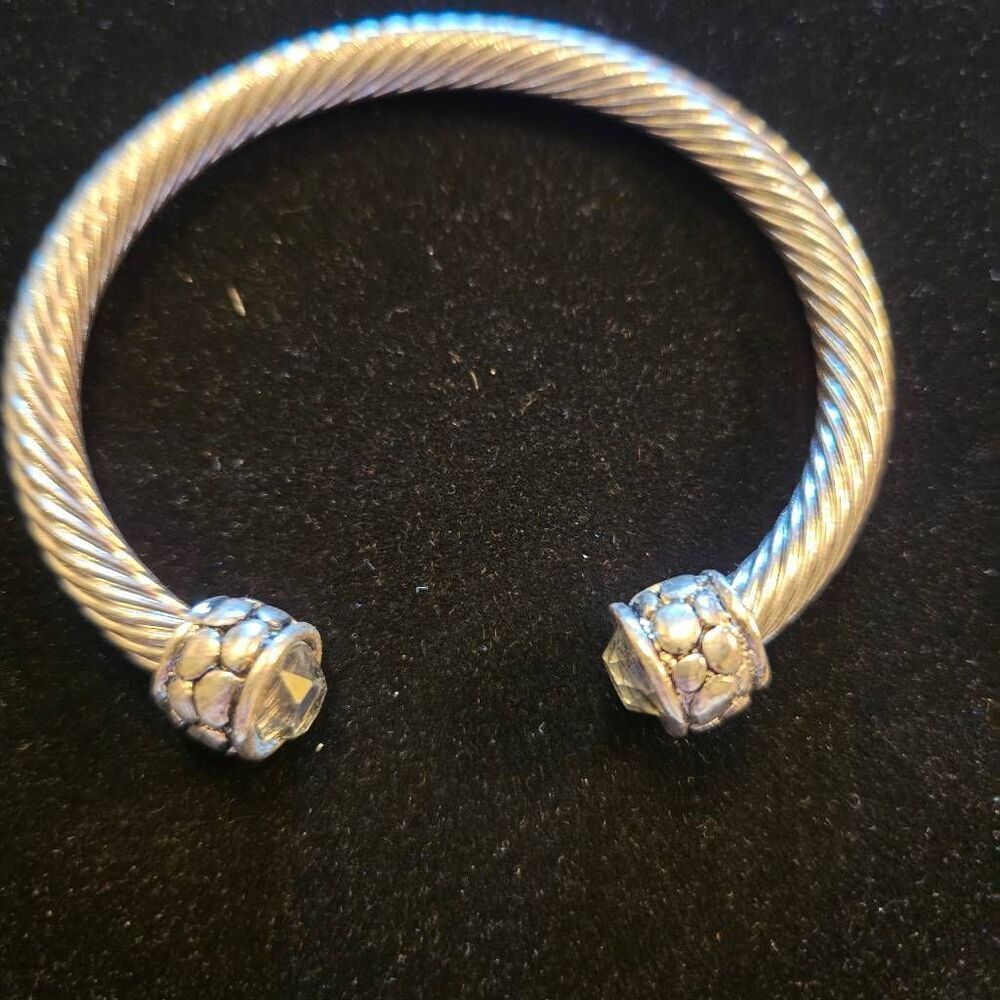 Silver Twisted Cuff Bracelet Rhinestone - Picture 2 of 6